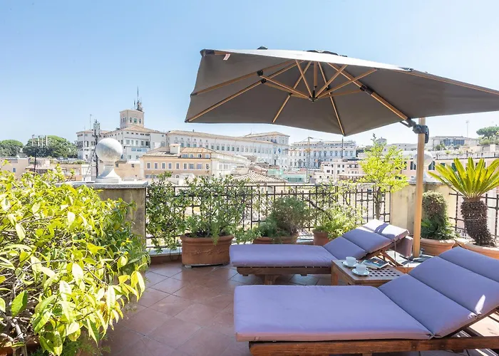 In - Fontana Di Trevi Penthouse דירה