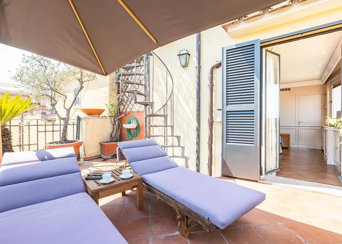In - Fontana Di Trevi Penthouse Appartement Rome