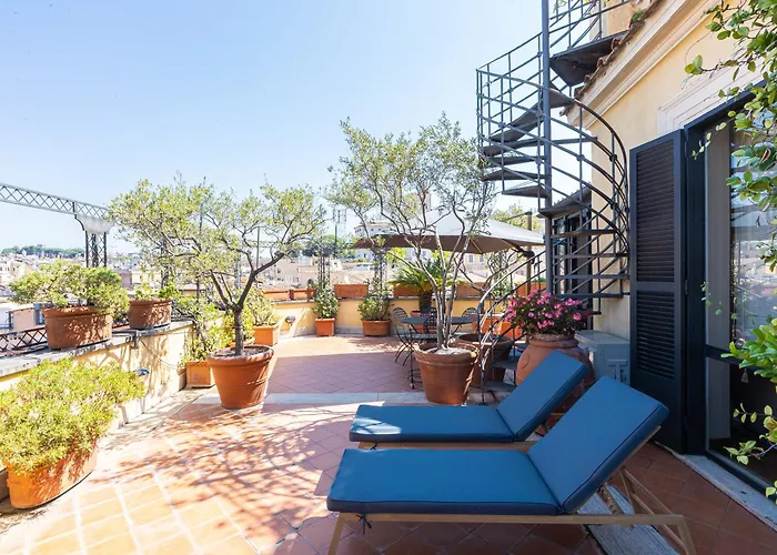 In - Fontana Di Trevi Penthouse דירה *
