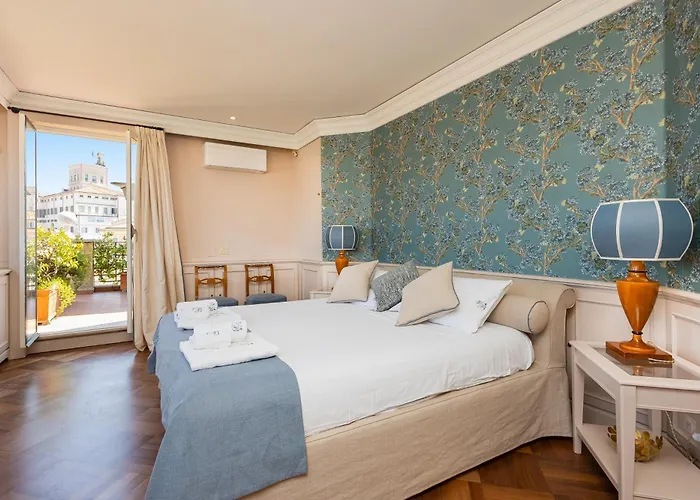דירה In - Fontana Di Trevi Penthouse *
